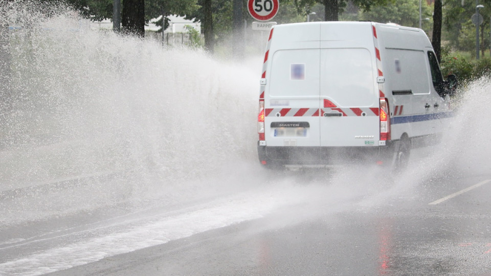 Des départements d’Auvergne-Rhône-Alpes en alerte orange aux orages, le Rhône en jaune