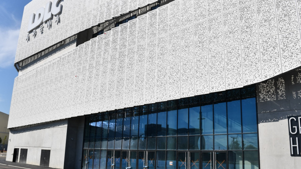 John Textor prêt à vendre la LDLC Arena pour améliorer les finances de l'OL ?