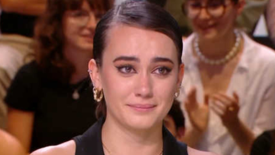 Près de Lyon : elle apprend en direct à la télévision sa participation à la "Star Academy"