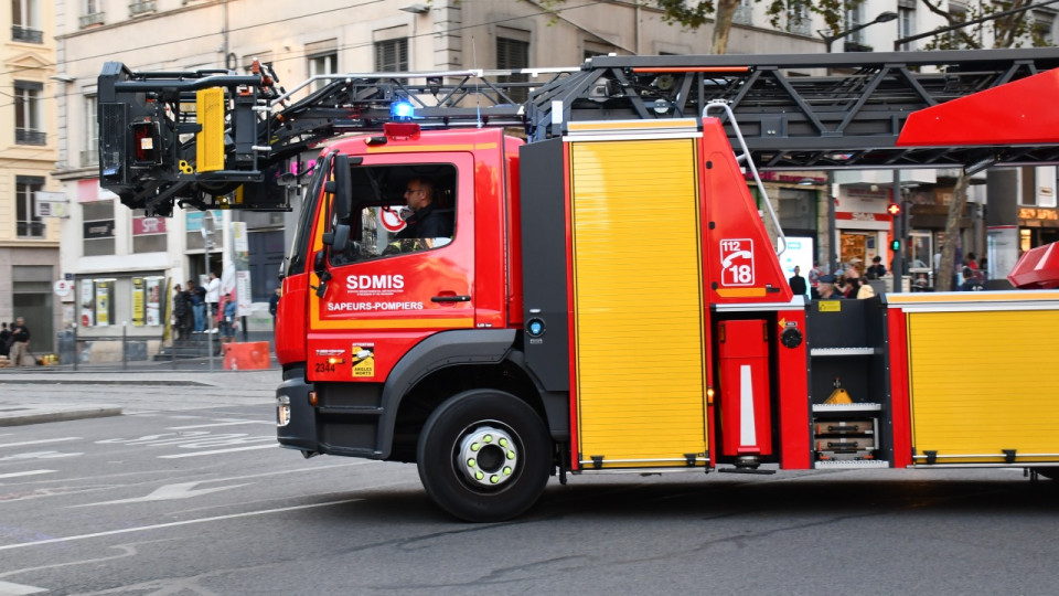 Lyon : trois blessés dans l'incendie d'une résidence seniors
