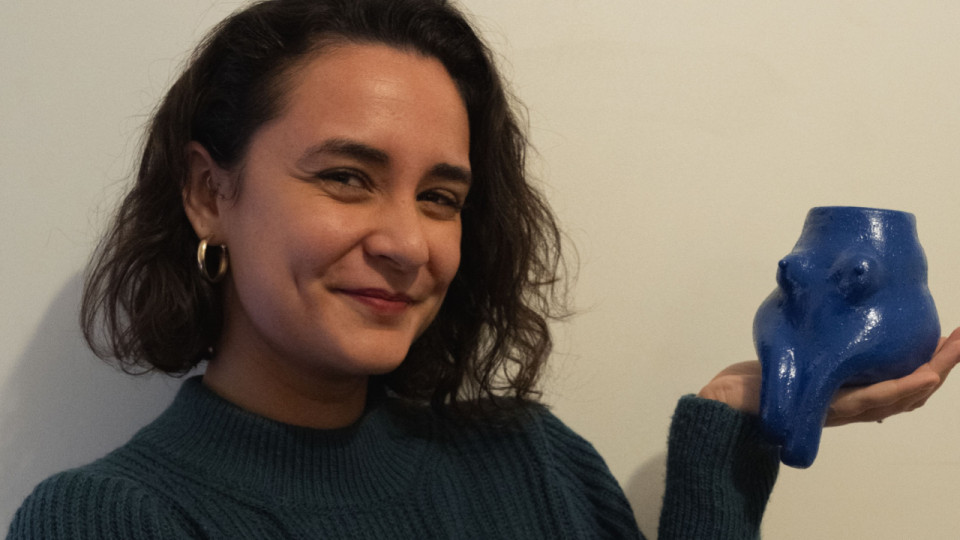 Lyon : elle veut décomplexer le corps des femmes avec des pots de cornichons