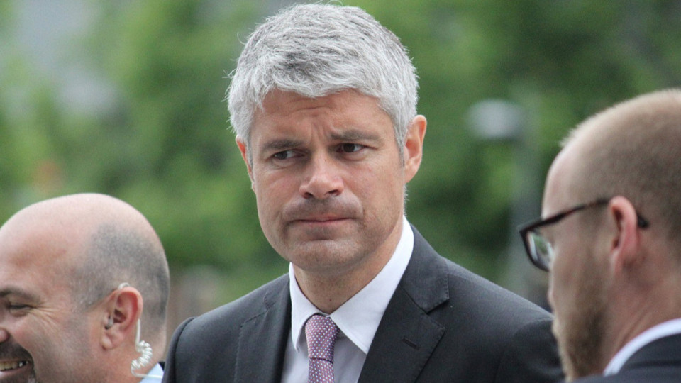 Pierre Moscovici décale la sortie d’un rapport de la Cour des comptes sur l’immigration, Laurent Wauquiez demande sa démission