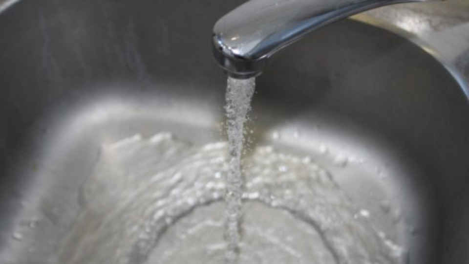 Polluants éternels : 150 000 habitants du Rhône concernés par une eau "non-conforme"