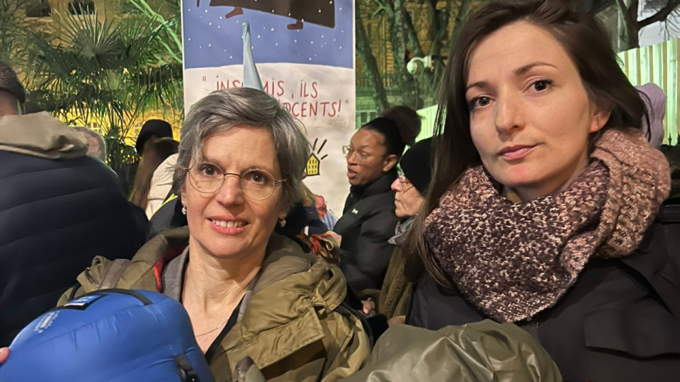 Deux députés du Rhône dorment sous des tentes à Paris