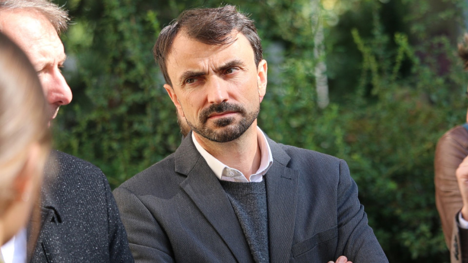 Grégory Doucet s'interroge : "Faut-il qu'il y ait un mort" pour dissoudre les groupes d'ultradroite à Lyon ?