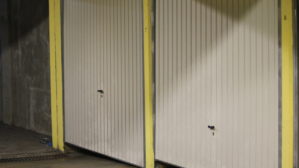 Près de Lyon : une forte odeur de cannabis se dégageait du garage d'un suspect