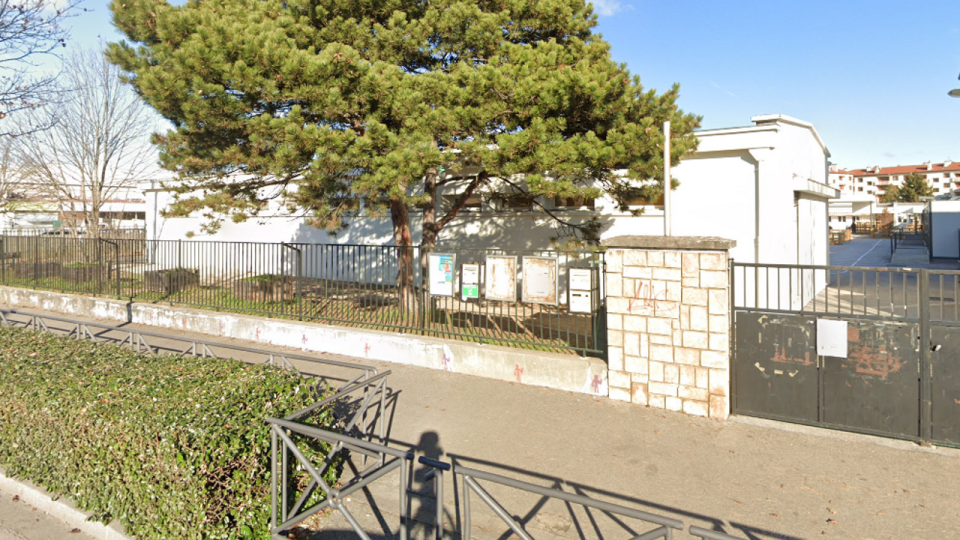 Près de Lyon : une école occupée pour héberger quatre enfants et leurs parents