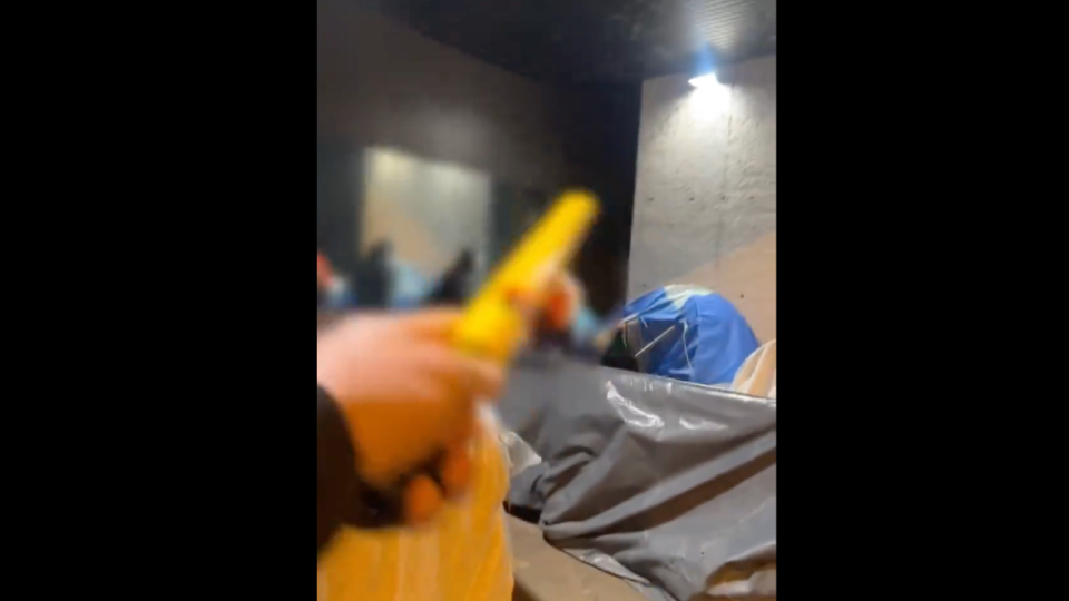 Lyon : il piège et pourchasse son voleur jusqu’au campement de SDF de la Métropole de Lyon