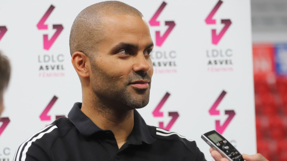 Tony Parker (ASVEL) s'affiche avec sa nouvelle compagne au célèbre festival de Coachella