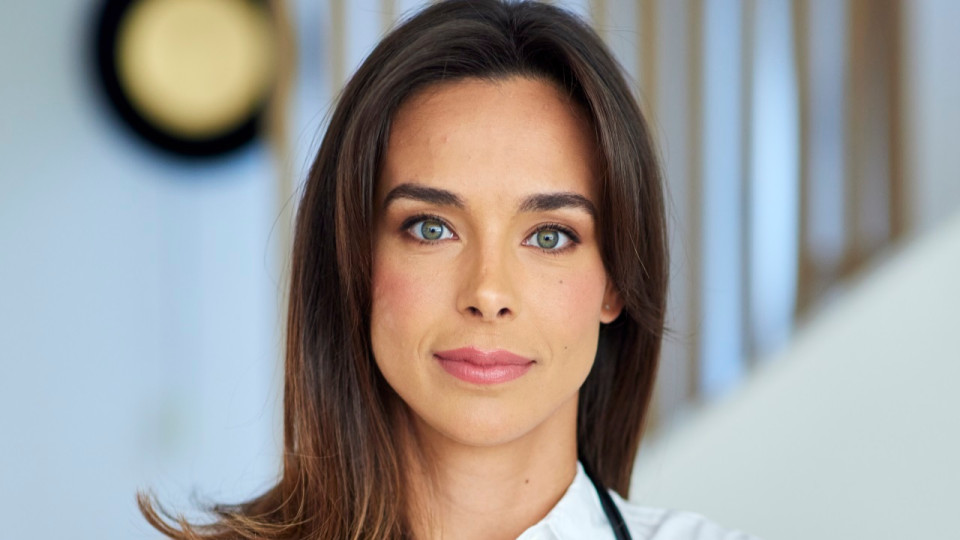 "Blagues de cul graveleuses, questions sur mon intimité, mains baladeuses" : le témoignage choc de Marine Lorphelin pour le mouvement #MeTooHôpital