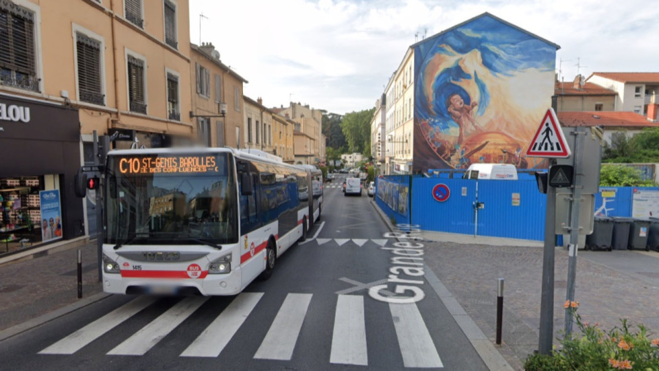 Recours du maire rejeté, la Métropole va pouvoir expérimenter la mise à sens unique de la Grande rue d'Oullins