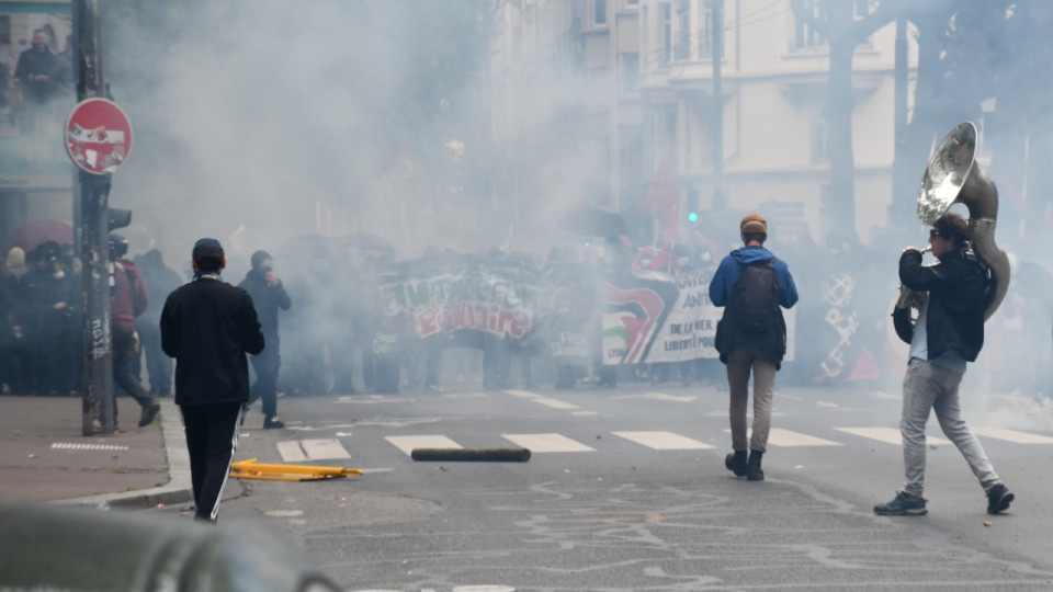 Un cortège du 1er-mai fourni à Lyon : grogne sociale, Palestine et casseurs