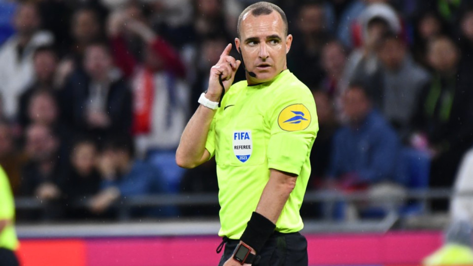 Sonorisation des arbitres : l’OL et l’OL féminin vont tester le dispositif