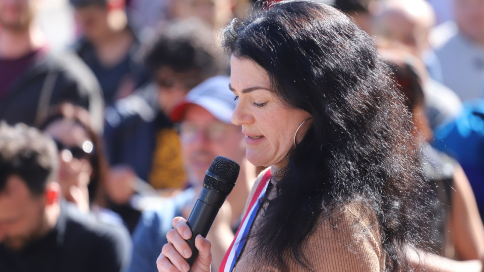 Lyon : Nathalie Perrin-Gilbert veut continuer à travailler avec les Verts mais sans dogmatisme