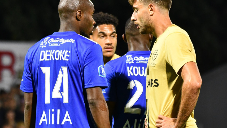 Engagés en National, Villefranche et le GOAL FC (temporairement ?) relégués