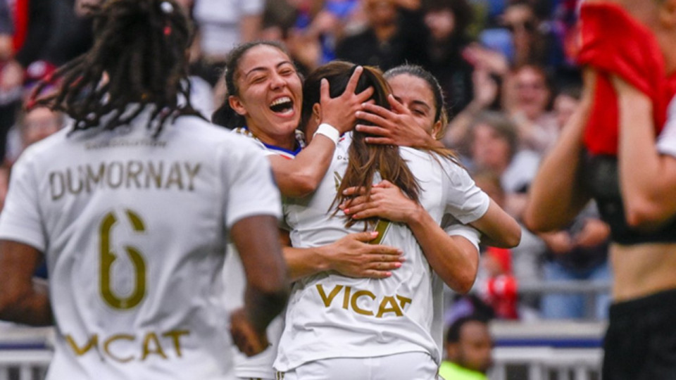 Play-offs : l'OL féminin étrille Reims et retrouvera le PSG en finale