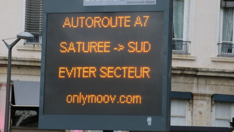 Long week-end de la Pentecôte : un vendredi rouge sur les routes, des difficultés annoncées au sud de Lyon