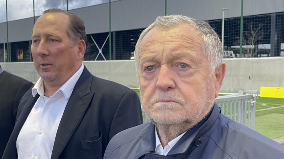 Finale de la Coupe de France ou de la Ligue des Champions féminine ? Ces officiels ont dû faire leur choix !