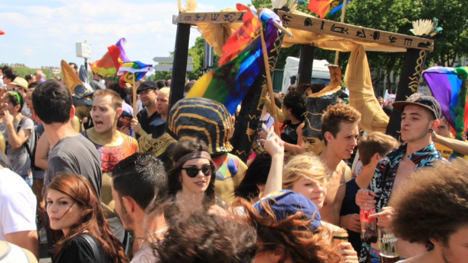 Parcours, cortèges non-mixtes, "riposte trans" : tout savoir sur la Marche des Fiertés de Lyon ce samedi