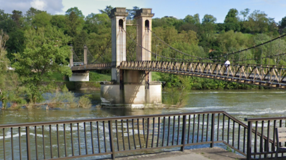 Près de Lyon : un homme et un enfant blessés en chutant d’un pont