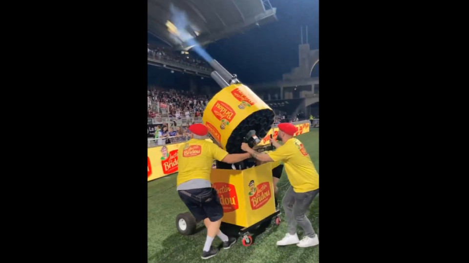 Lyon : la sulfateuse à saucisson du Matmut Stadium fait déraper Internet