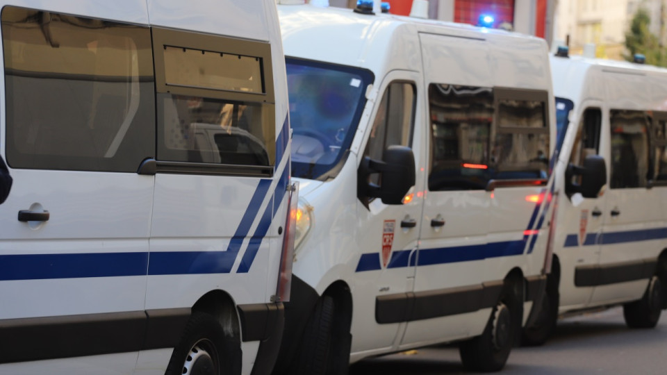 Près de Lyon : une cinquantaine de personnes évacuées d'une usine désaffectée