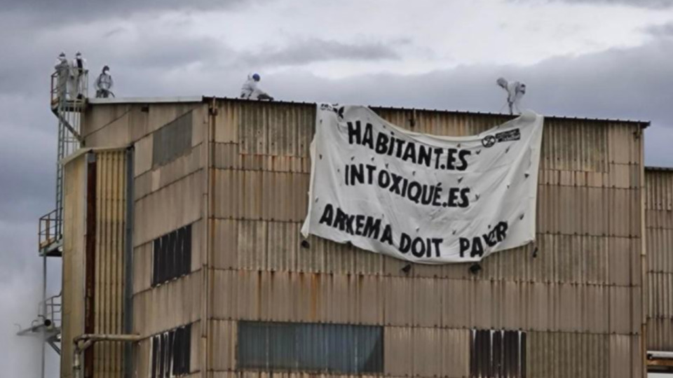 Intrusion sur le site d'Arkema à Pierre-Bénite : le procès de 8 activistes à Lyon ce mardi