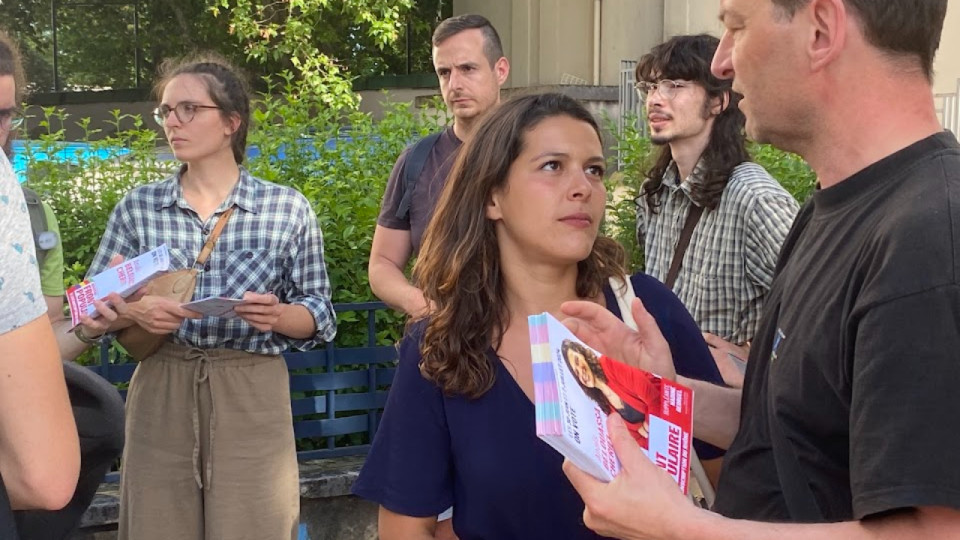 "On a l'impression de revenir en 2002" : dans la 1ere circonscription, Anaïs Belouassa Cherifi lance sa campagne