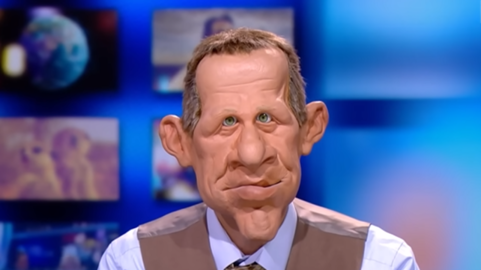 La célèbre marionnette de PPDA des Guignols de l’info offerte à la Ville de Lyon