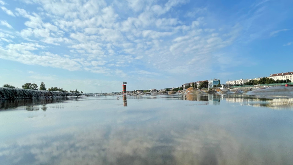 Orages : la mairie de Lyon annule l'expérimentation de la baignade dans le Rhône