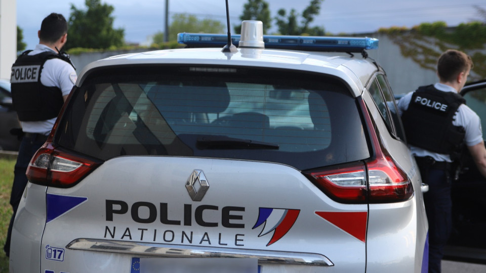 Vénissieux : il roulait dans une voiture volée sans permis