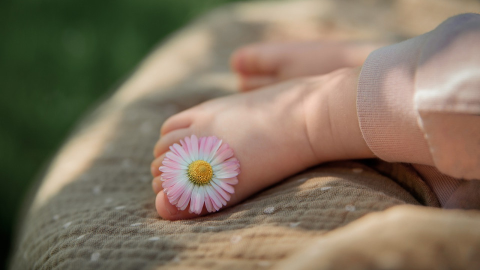 Découvrez les prénoms les plus donnés aux bébés dans le Rhône en 2023 !