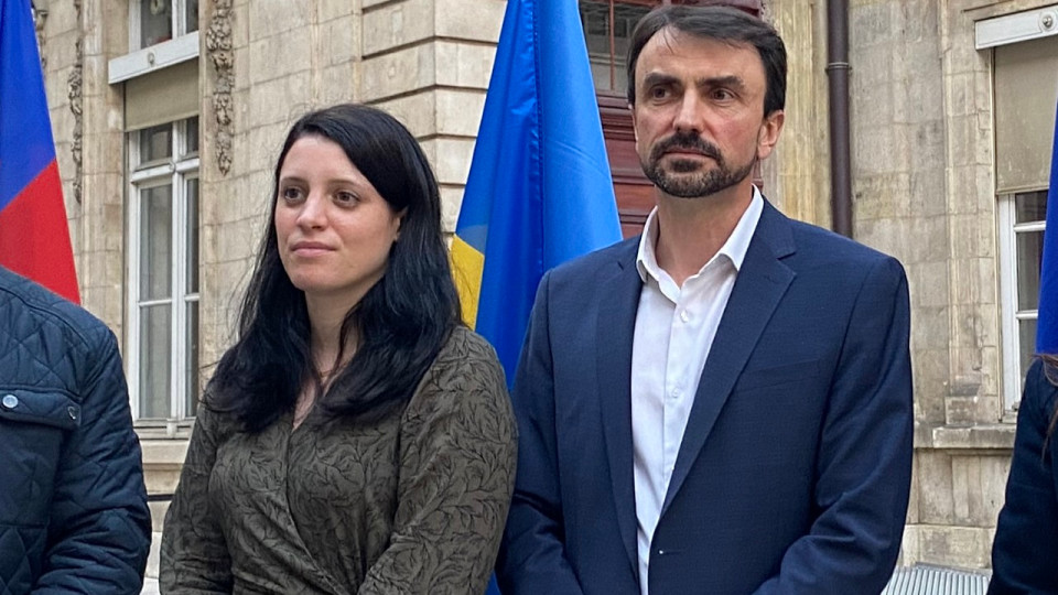 Le maire de Lyon part une semaine en Autriche