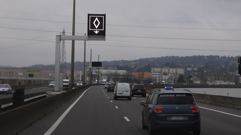 Voies de covoiturage sur la M6/M7 à Lyon : les radars activés, les amendes vont pleuvoir !