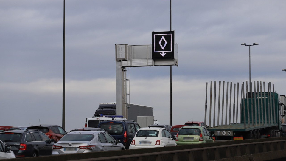 Les radars activés sur les voies de covoiturage de la M6/M7 à Lyon