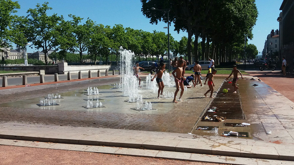 Canicule : le Rhône et Lyon en vigilance orange pour plusieurs jours