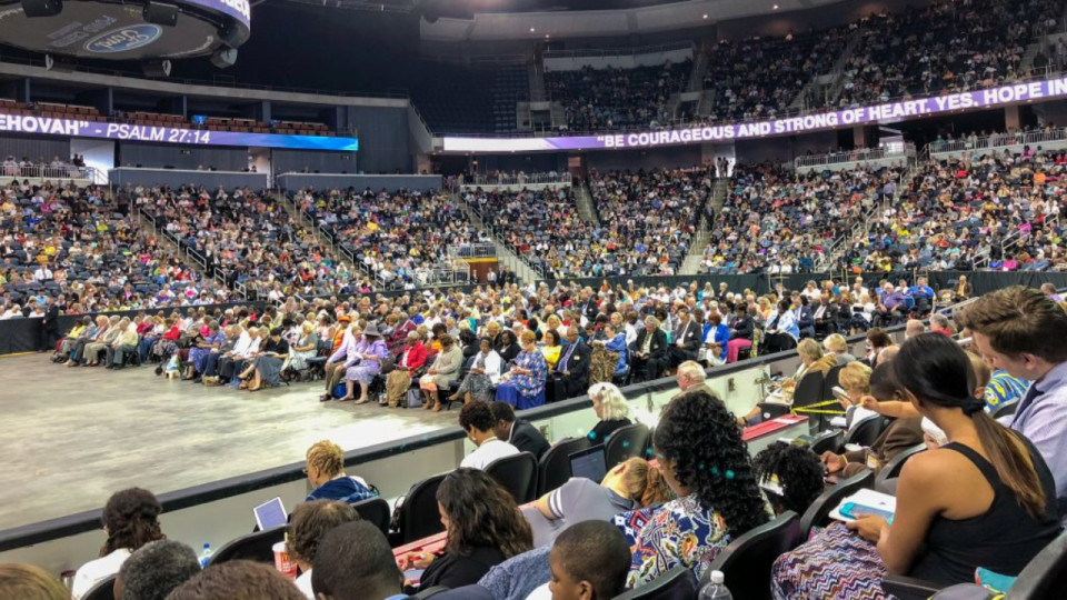 Lyon : plus de 23 000 Témoins de Jéhovah attendus à Eurexpo