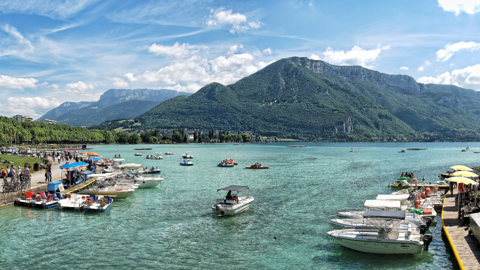 Dans la région : le corps d'un Lyonnais repêché dans le lac d'Annecy