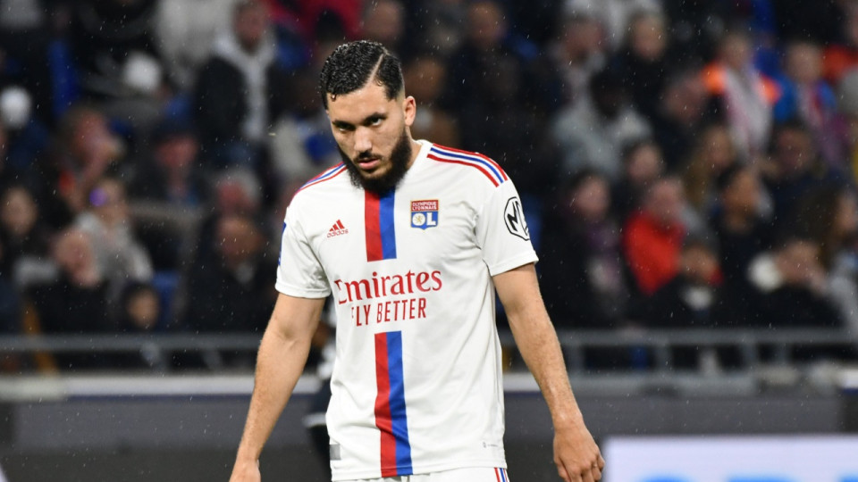 Contact rétabli entre Rayan Cherki (OL) et le PSG ?