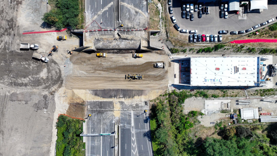 Chantier du tramway T10 : la trémie a été installée, le périphérique a rouvert
