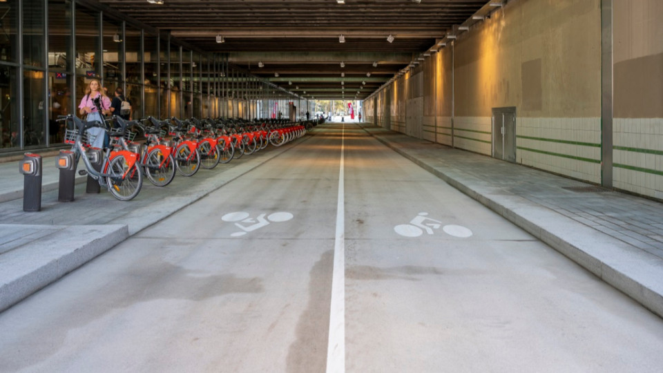 Lyon : six ans après, le passage Pompidou rouvre (aux vélos)