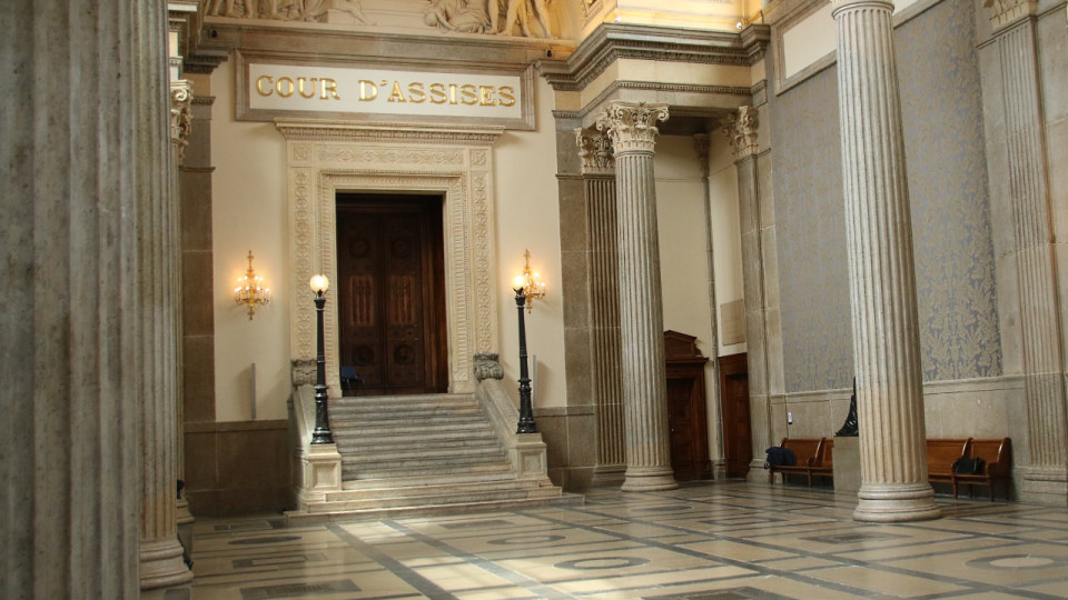 Lyon : 19 ans de réclusion criminelle pour avoir noyé sa grand-mère