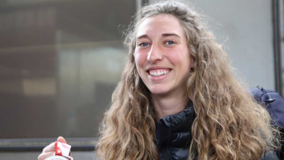 "Pouvoir offrir à ce bébé la plus belle vue d’Europe" : Chloé Trespeuch annonce sa grossesse et son défi de gravir le Mont Blanc