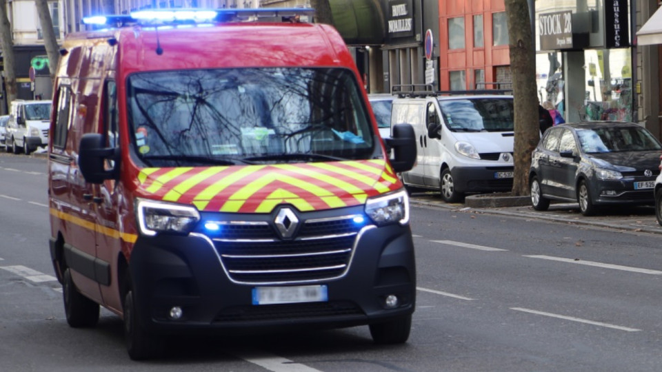 Lyon : un piéton de 21 ans gravement blessé après avoir été renversé par une voiture