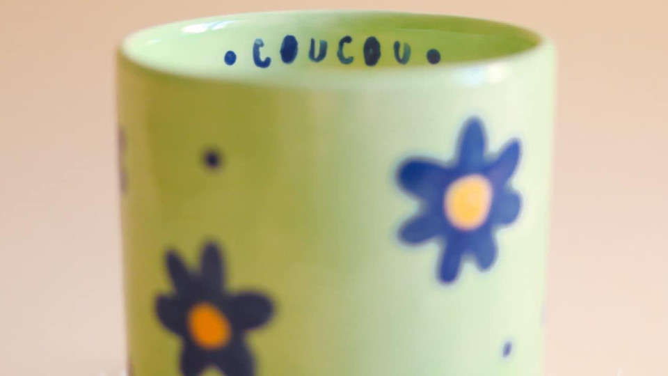 Lyon : elles organisent une braderie des pièces oubliées de leur café céramique