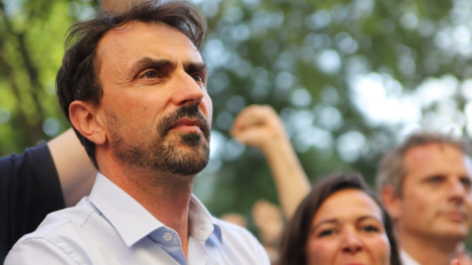 Affaire des chargés de mission de la Ville de Lyon : Grégory Doucet porte plainte contre des internautes