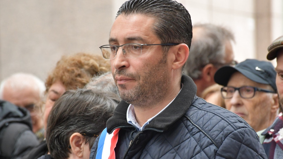 Disparition du porc et de l'alcool aux Minguettes : le député Idir Boumertit demande au gouvernement d'intervenir