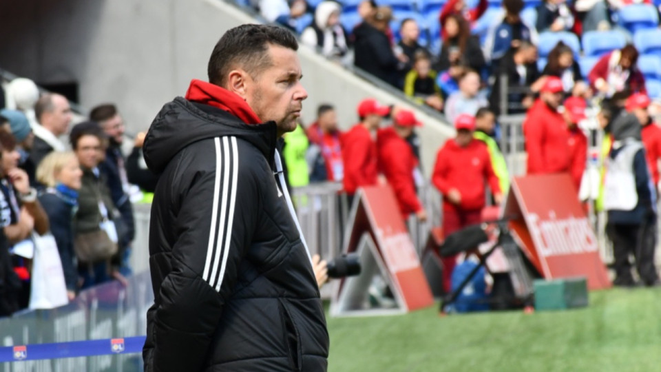 OL : Pierre Sage, maître dans l'art de secouer ses hommes