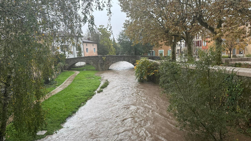 Intempéries au sud de Lyon : des cours d'eau débordent, de nombreuses routes fermées