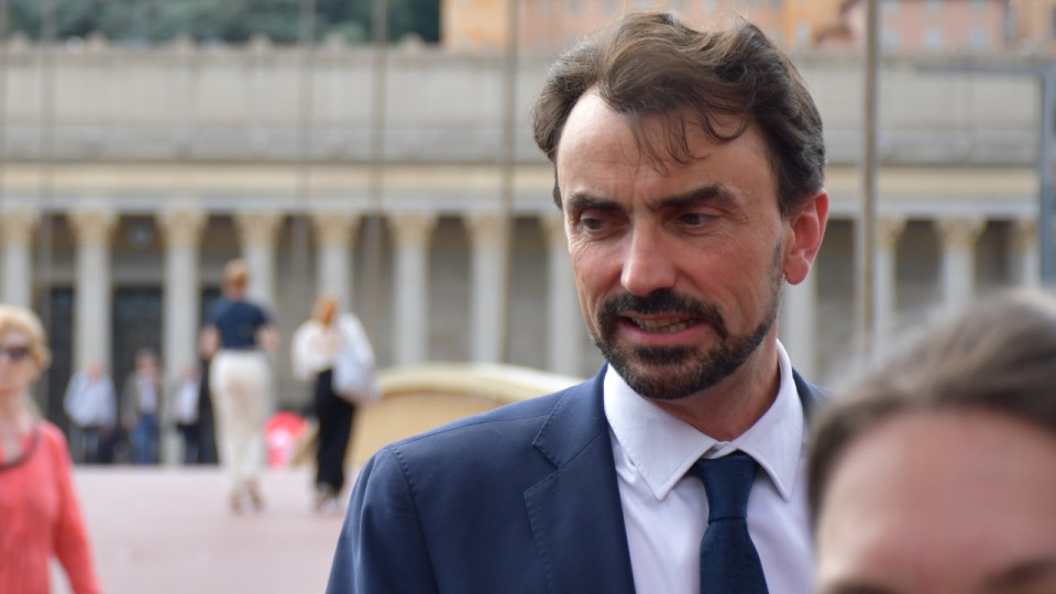 Rue Bugeaud à Lyon : une association algérienne porte plainte contre Grégory Doucet pour apologie de crimes de guerre